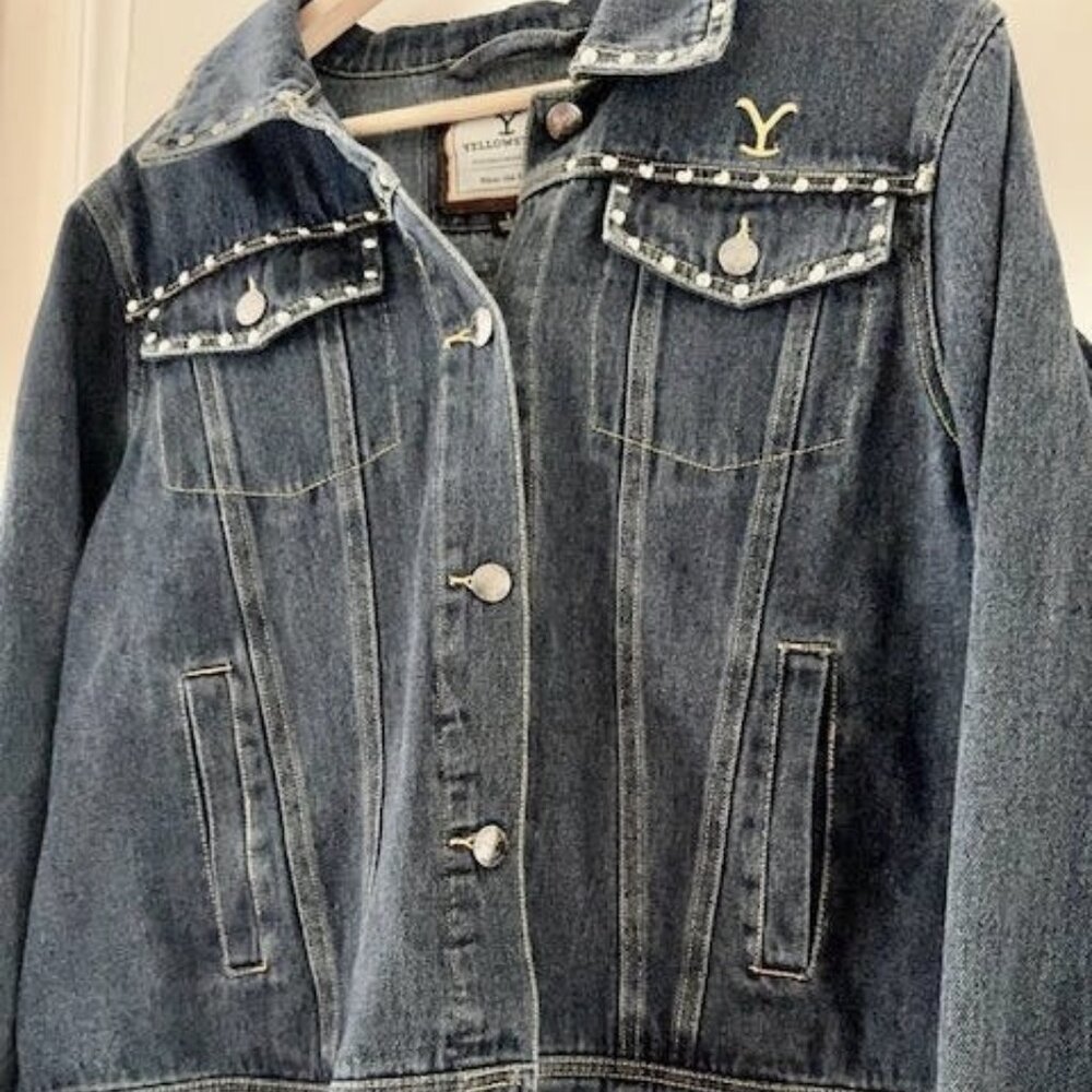 Yellow Stone Dutton Ranch Fringe Studded Denim Jacket Cowgirl Western - Picture 13 of 14